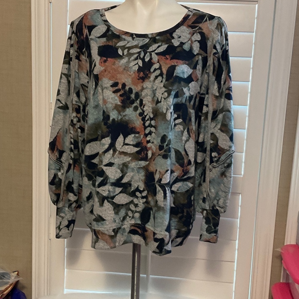 Zac & Rachel Multicolor Leaf Print Blouse